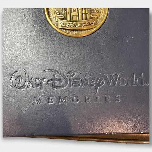 Walt Disney Memories Photo Album Book - Picture 4 of 11